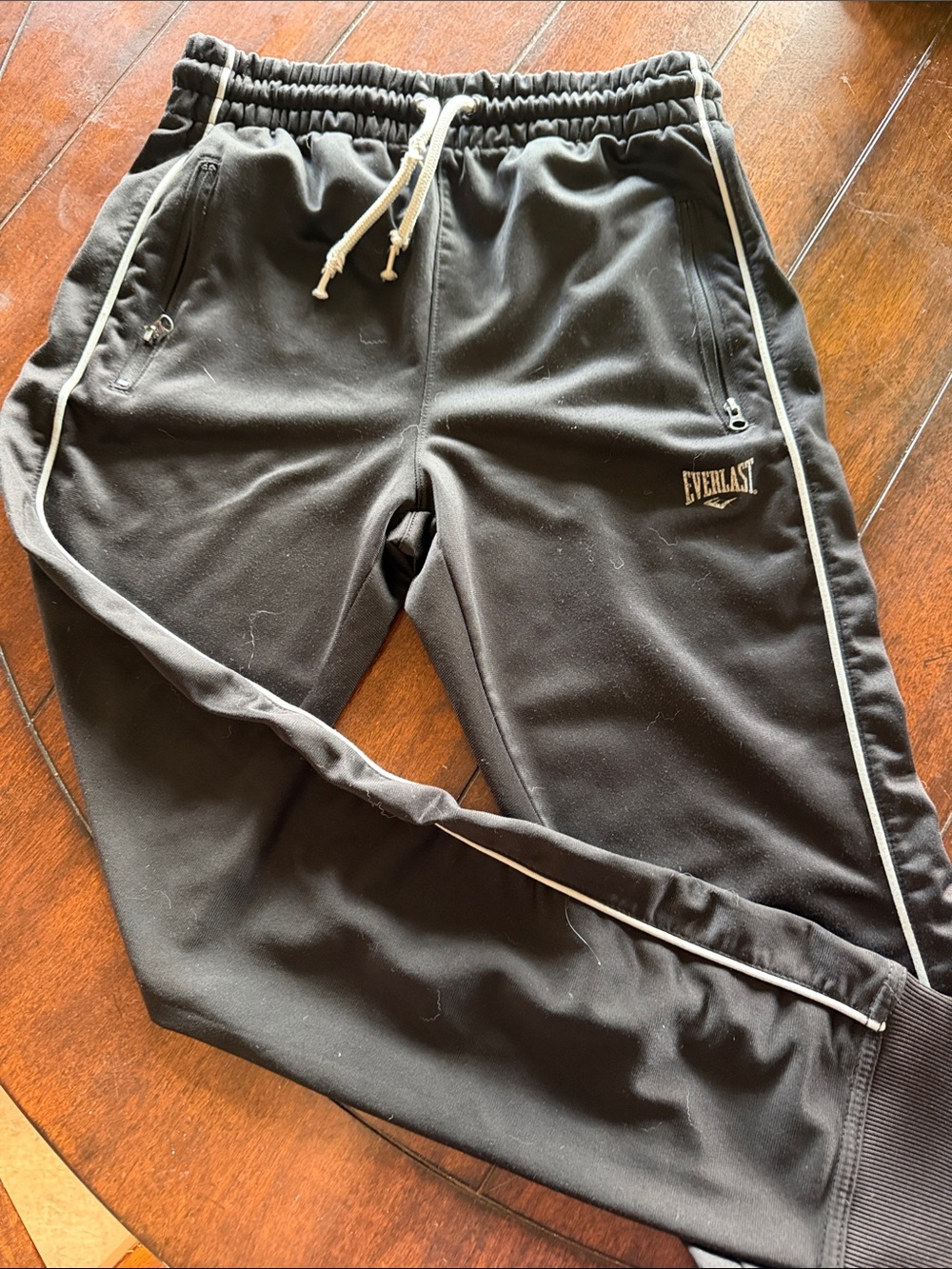 Everlast Black Jogger Sweatpants with White Piping